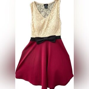Cream & burgundy dress w/black bow accent  Sleeveless V-Neck A-Line Dress
